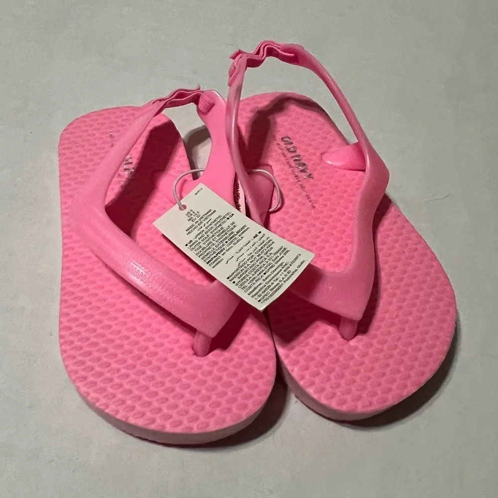 Little Me Llama Slippers 0-6M + Old Navy Pink Flip Flops baby Girls size 6